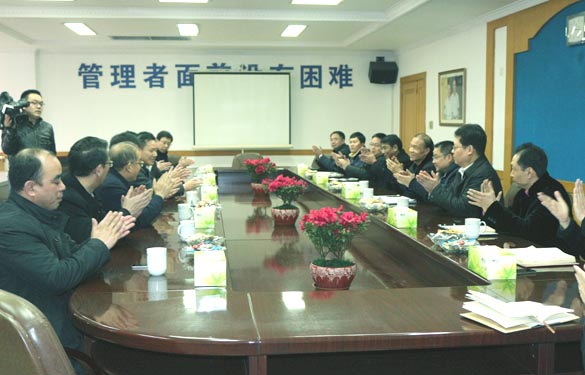 溧阳市委书记蒋锋一行来leyu电缆新春走访