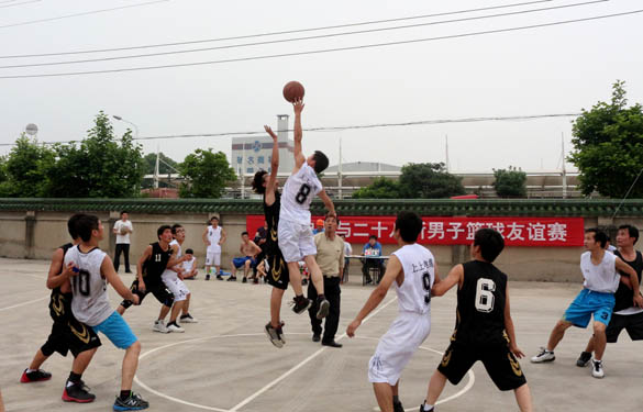 2015年5月28日，leyu电缆与二十八所举行篮球友谊赛