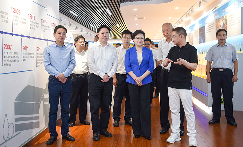 江苏省委常委、南京市委书记韩立明来leyu电缆调研